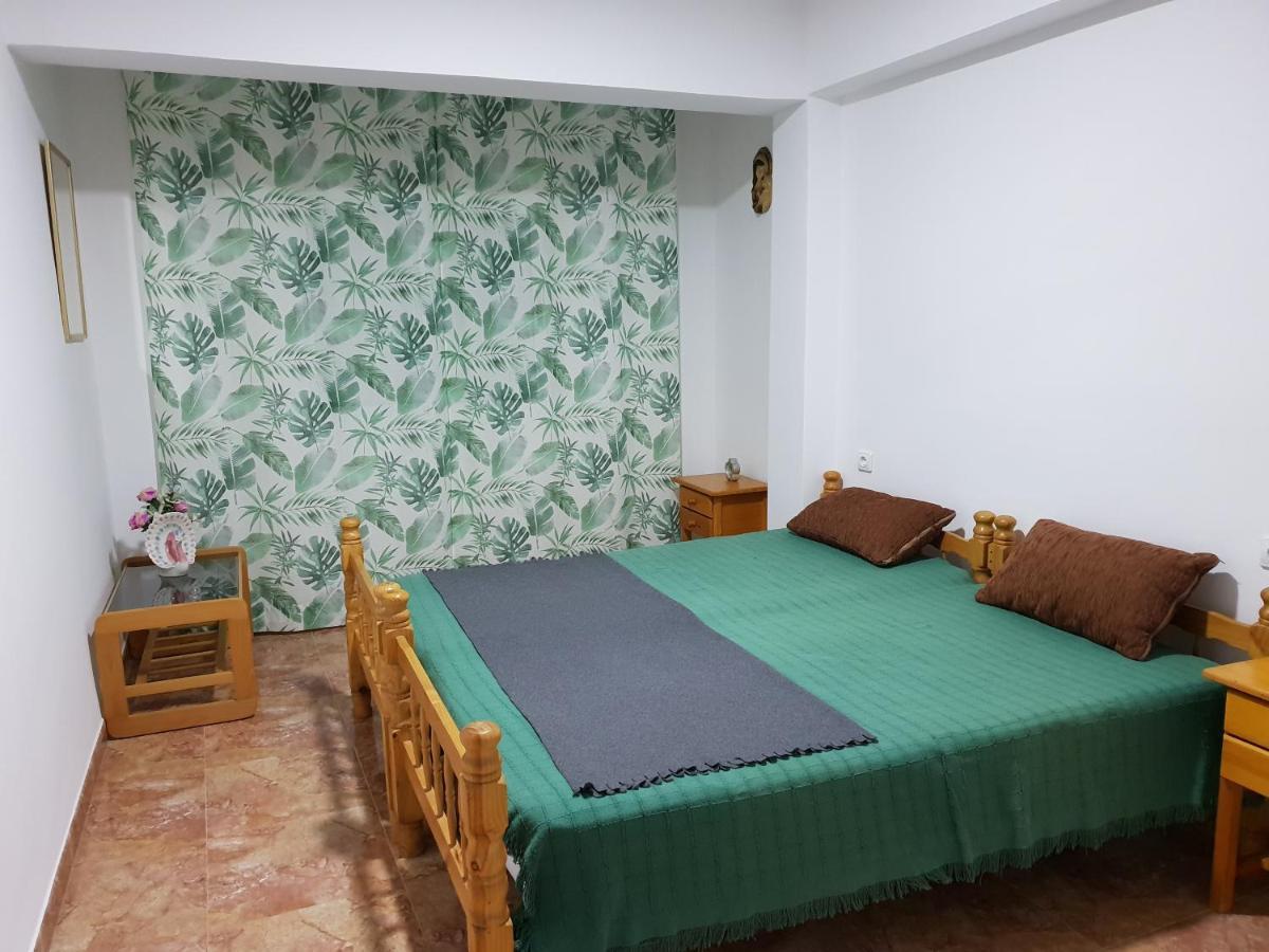 Apartamento Moriones III Apartment Торевиеха Екстериор снимка
