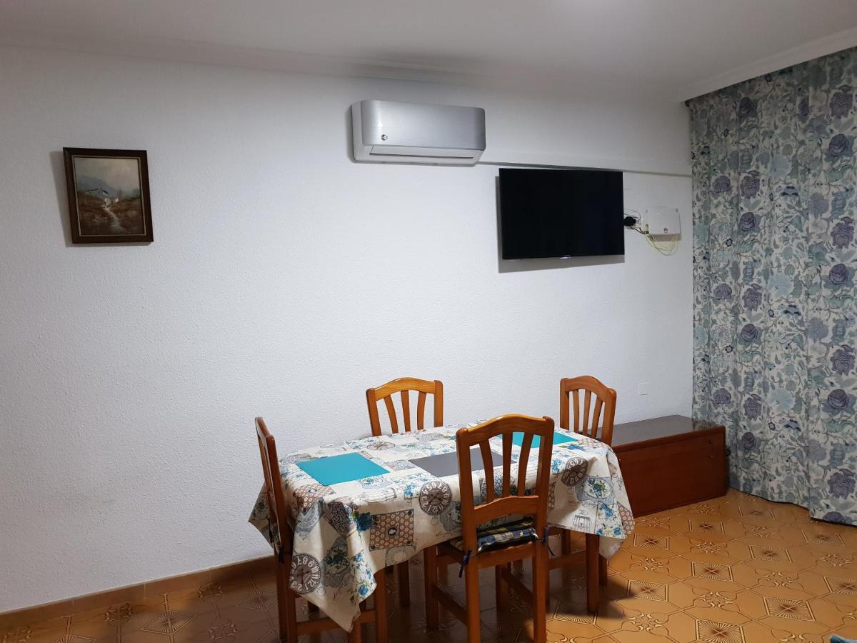 Apartamento Moriones III Apartment Торевиеха Екстериор снимка